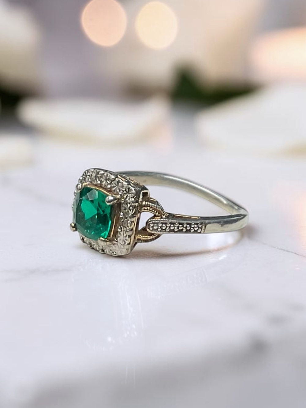 🌺 Vintage Sterling Halo Ring — Lab-Emerald/Green Spinel